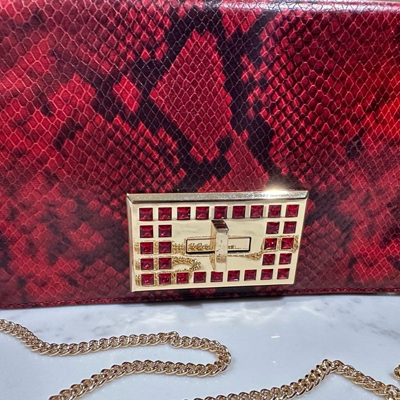 NWT Michael Kors Ellie Medium Shoulder Flap Python Embossed Red Leather Bag - Picture 6 of 12
